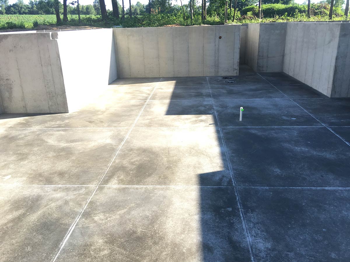 scored basement floor